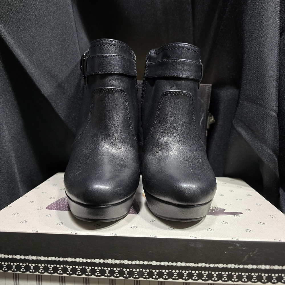 Guess booties - Picture 2 of 6